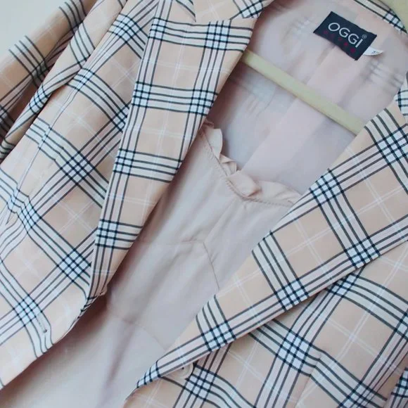 OGGI Designer's Jacket Blazer Fits sizes Small and 4-6 Boutique purchase - Picture 15 of 15